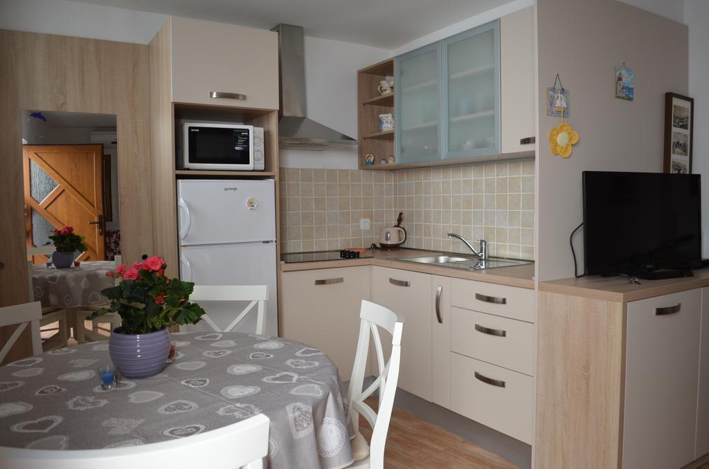 Apartmán Lora *